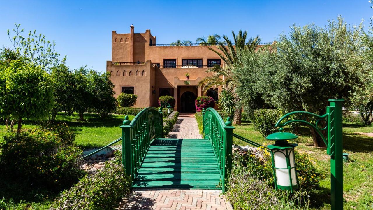 فندق لوليفريه دو لاتلاس Douar Caïd Layadi المظهر الخارجي الصورة
